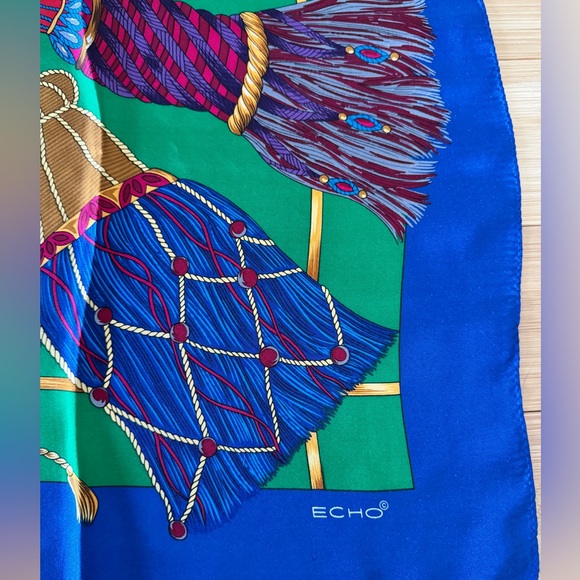 ECHO Silk Tassel Scarf green and blue - Picture 2 of 4
